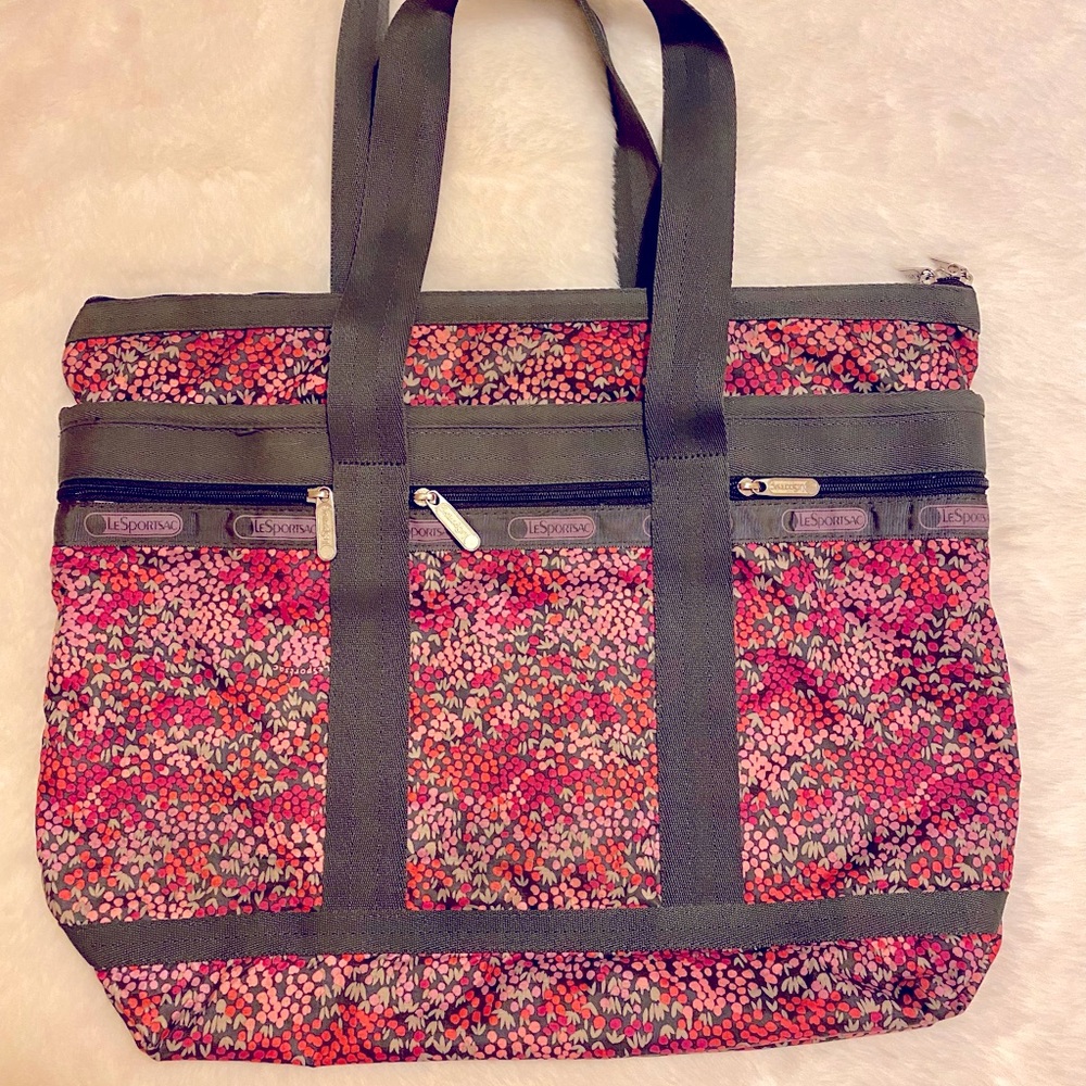 LeSportsac Travel Tote Pink/Red/Taupe Gently Used!